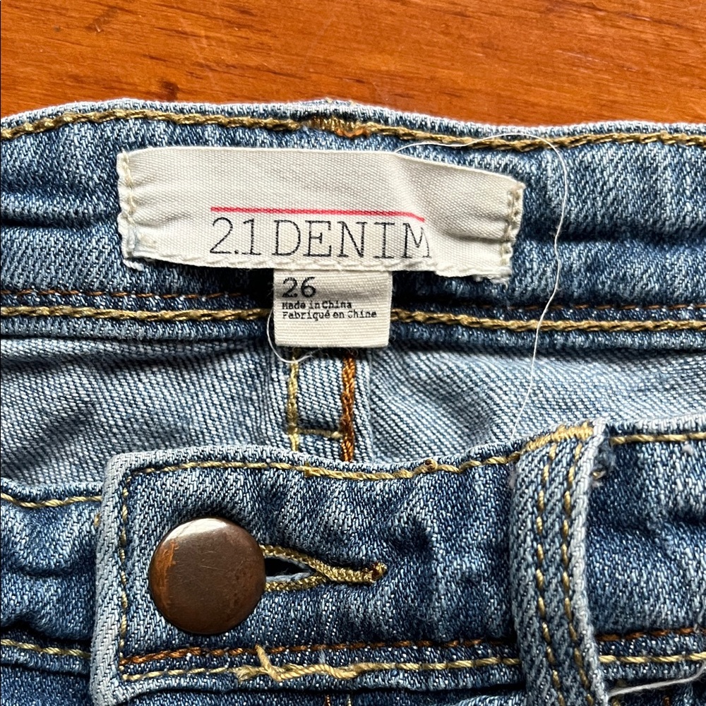 2.1 Denim Shorts - Picture 3 of 5